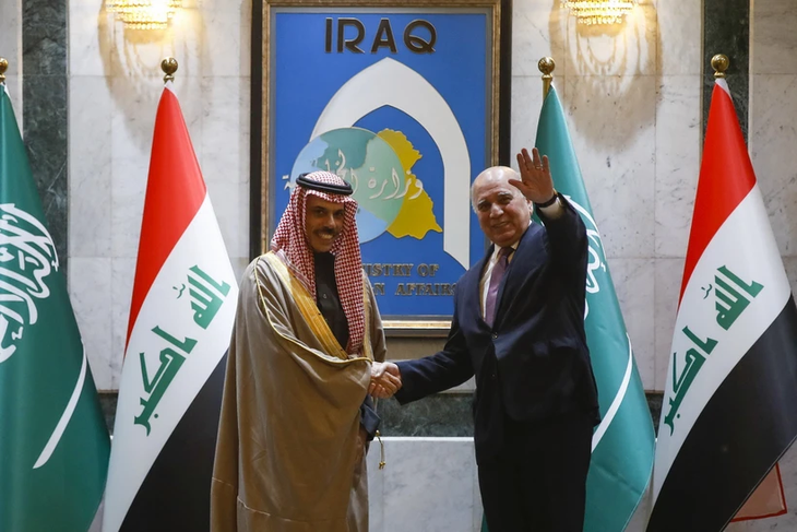 Iraq, Saudi Arabia seek to prevent conflict from spreading in Middle East - ảnh 1
