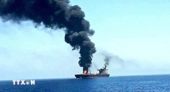 Houthi leader vows ‘fourth phase’ of Red Sea ship attacks - ảnh 1