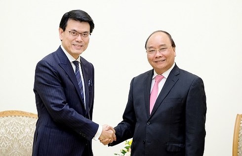 PM Nguyen Xuan Phuc menerima Kepala Direktorat Pengembangan Perdagangan dan Ekonomi Hong Kong (Tiongkok) - ảnh 1