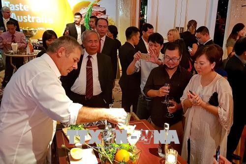 Upacara peringatan ultah ke-45 hubungan diplomatik Australia – Vietnam: Banyak aktivitas khas dalam Program “Taste of Australia 2018” - ảnh 1