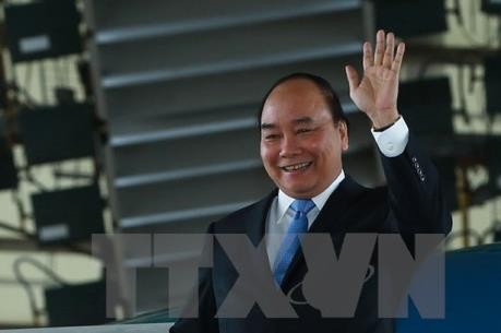 PM Vietnam, Nguyen Xuan Phuc berangkat menghadiri KTT G7 yang diperluas - ảnh 1