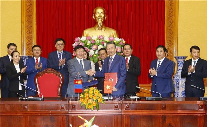 Mendorong kerjasama Vietnam dan Mongolia  - ảnh 1