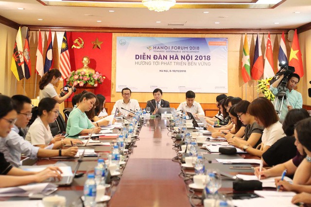 Untuk pertama kalinya mengadakan Forum Hanoi tentang penghadapan dengan perubahan iklim - ảnh 1