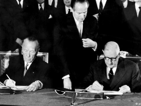Perancis dan Jerman mengesahkan perluasan Perjanjian Elysee - ảnh 1