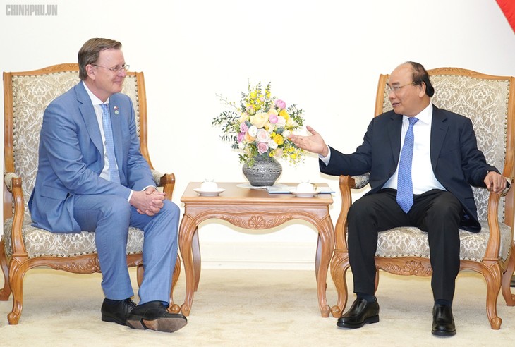 PM Nguyen Xuan Phuc menerima Gubernur negara bagian Thuringel, Republik Federasi Jerman - ảnh 1