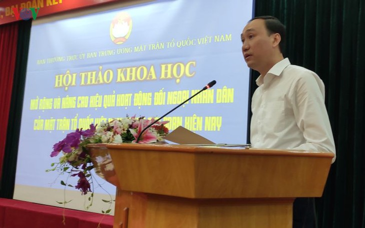 Memperluas dan meningkatkan hasil-guna  aktivitas diplomasi rakyat dari Front Tanah Air Vietnam  pada tahap sekarang - ảnh 1