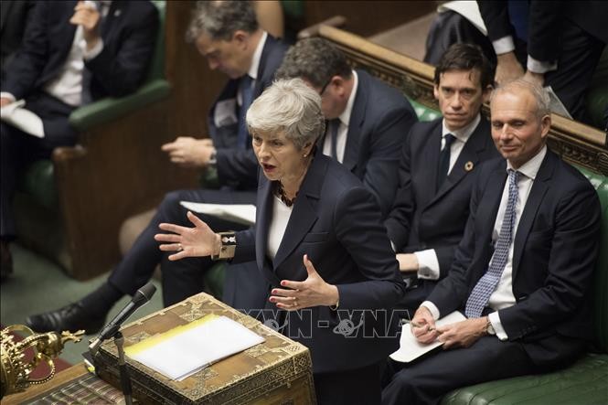 Masalah Brexit: PM Theresa May merasa kecewa karena banyak menteri tidak ikut serta pada pemberian suara penting - ảnh 1