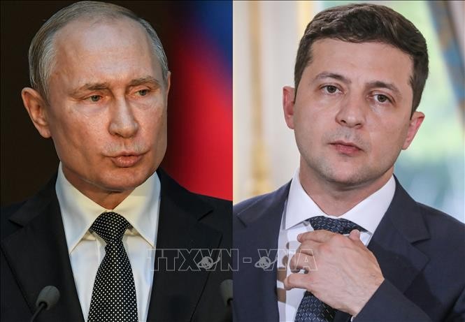 Presiden Rusia dan Presiden Ukraina membahas penyelenggaraan perundingan - ảnh 1