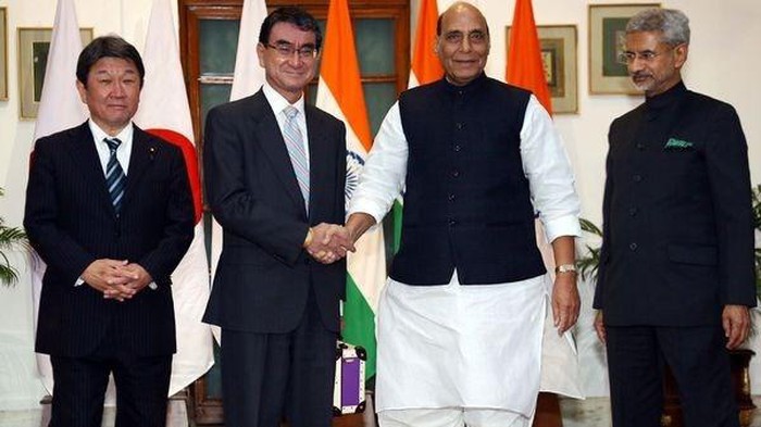 Jepang dan India berkomitmen melakukan kerjasama dengan ASEAN demi perdamaian dan kemakmuran regional - ảnh 1