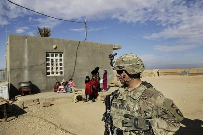AS menolak permintaan yang memindahkan pasukan dari Irak - ảnh 1