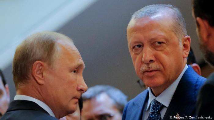 Pemimpin Rusia dan Turki sepakat memperbaiki koordinasi tindakan di Suriah - ảnh 1