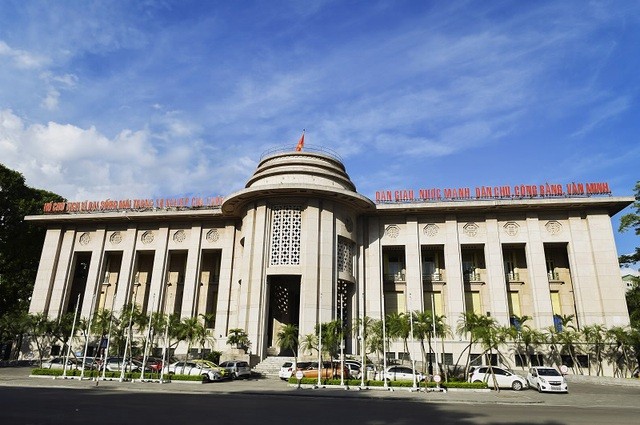 Bank Negara Vietnam mengurangi taraf-taraf suku bunga - ảnh 1