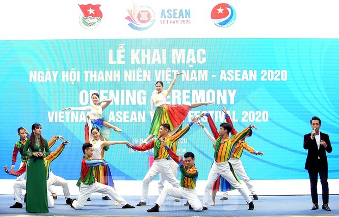 Pembukaan Pesta Pemuda Vietnam-ASEAN 2020 - ảnh 1