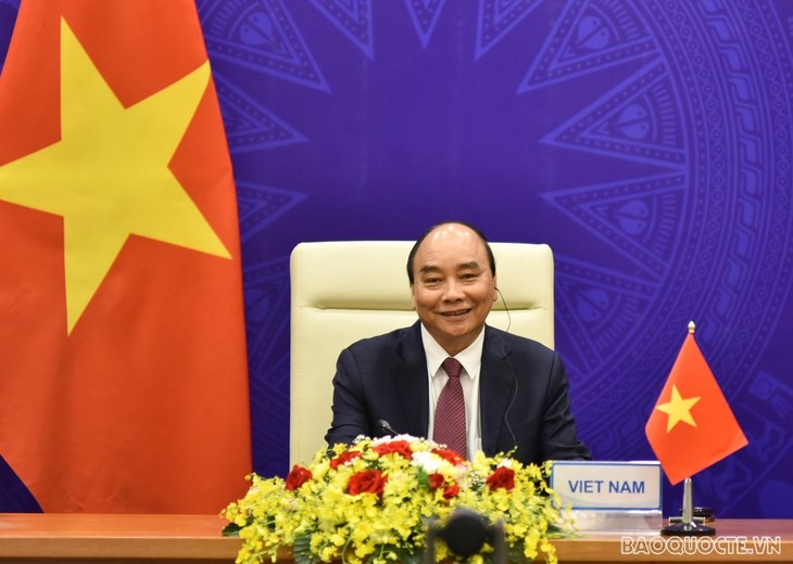Presiden Vietnam, Nguyen Xuan Phuc Hadiri Sesi Pembukaan KTT tentang Iklim - ảnh 1