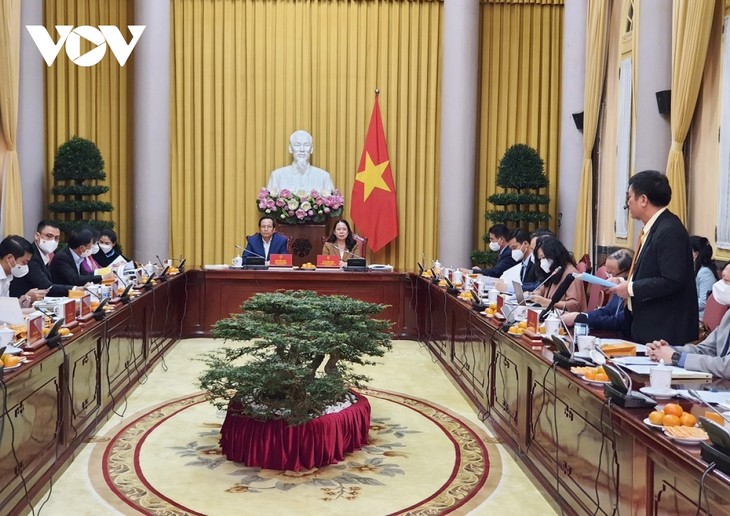 Dewan Sponsor Dana Anak-Anak Vietnam Perlu Berencana yang Sesuai dengan Strategi Pengembangan Sumber Daya Manusia Tanah Air - ảnh 1