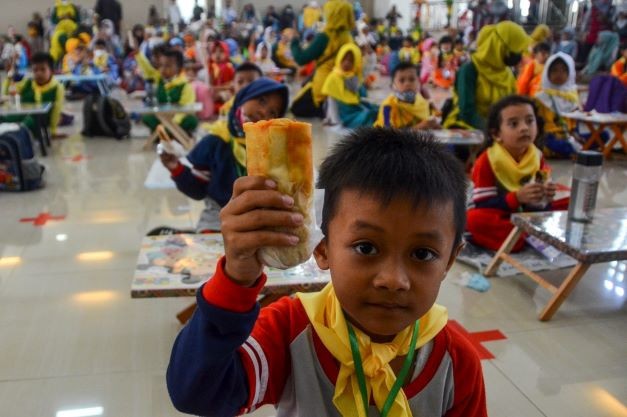 Indonesia Bertekad untuk Mengatasi Masalah Stunting di Kalangan Anak-Anak - ảnh 1