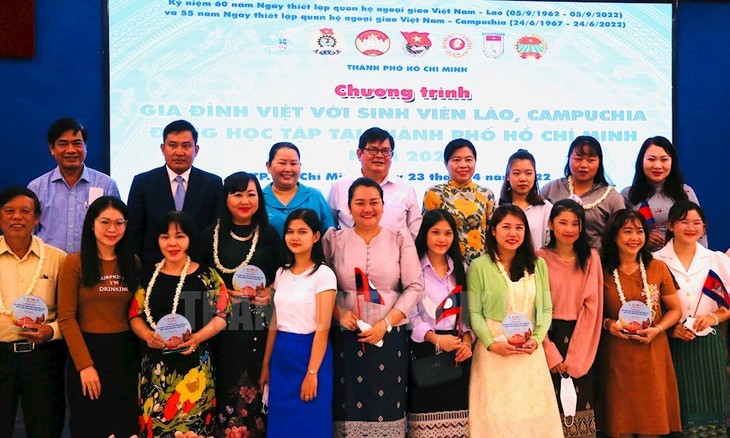 Rumah Kasih Sayang Untuk Mahasiswa Laos dan Kamboja di Vietnam - ảnh 1