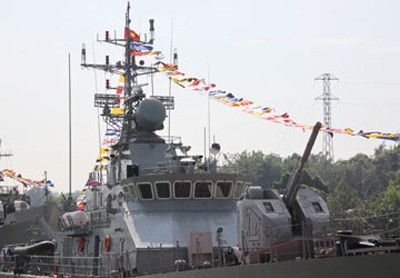  HQ-272: Modernstes Kriegsschiff aus vietnamesischer Werft - ảnh 1