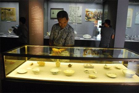 Ausstellung “Gegenstände der vietnamesischen Meereskultur” - ảnh 1