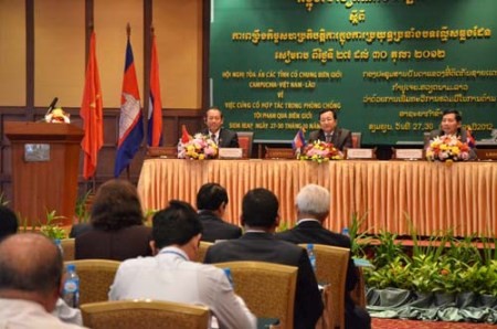Vietnam, Kambodscha, Laos wollen stärker gegen Kriminalität kämpfen - ảnh 1