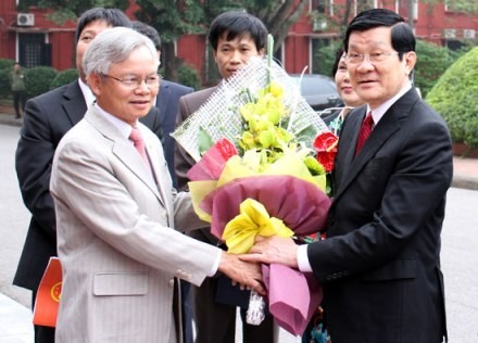 Staatspräsident zu Gast in der Akademie für Politik und Verwaltung Ho Chi Minh - ảnh 1