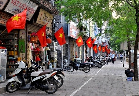 Befreiungstag der Hauptstadt Hanoi gefeiert - ảnh 1