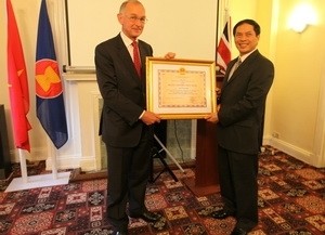 Dialog über strategische Partnerschaft zwischen Vietnam und Großbritannien - ảnh 1
