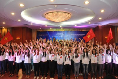 Sommercamp Vietnam 2014: Die Fahrt zu Meer und Inseln der Heimat - ảnh 1