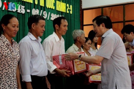 Staatspräsident Truong Tan Sang besucht Provinz Quang Tri - ảnh 1