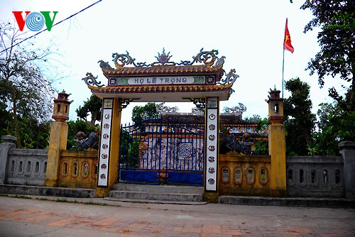 Das 500 Jahre alte Dorf Phuoc Tich in Hue - ảnh 6
