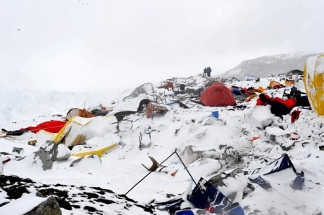 Etwa 1000 Europäer in Nepal vermisst  - ảnh 1