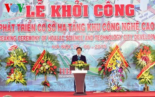 Premierminister startet das Projekt zur Infrastrukturentwicklung der Hochtechnologiezone Hoa Lac - ảnh 1