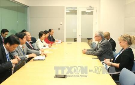 Parlamentspräsident Nguyen Sinh Hung führt wichtige Gespräche in den USA - ảnh 3