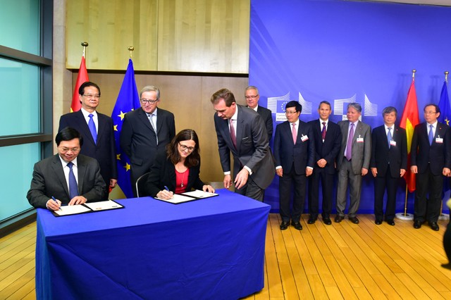 Freihandelsabkommen zwischen Vietnam und der EU wird im Jahr 2018 angewendet - ảnh 1