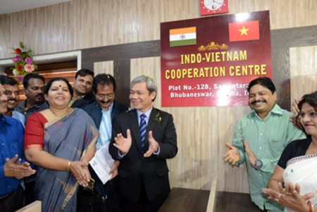 Gründung des Zentrums für die Indien-Vietnam-Zusammenarbeit im indischen Odisha - ảnh 1