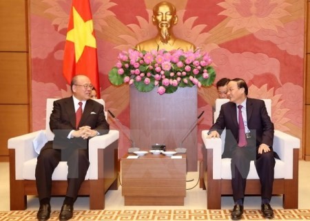 Austausch und die Zusammenarbeit zwischen den Abgeordneten Vietnams und Japans verstärken - ảnh 1