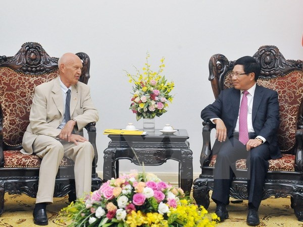 Vize-Premierminister Pham Binh Minh trifft Sonderbeauftragte des schwedischen Premierministers - ảnh 1