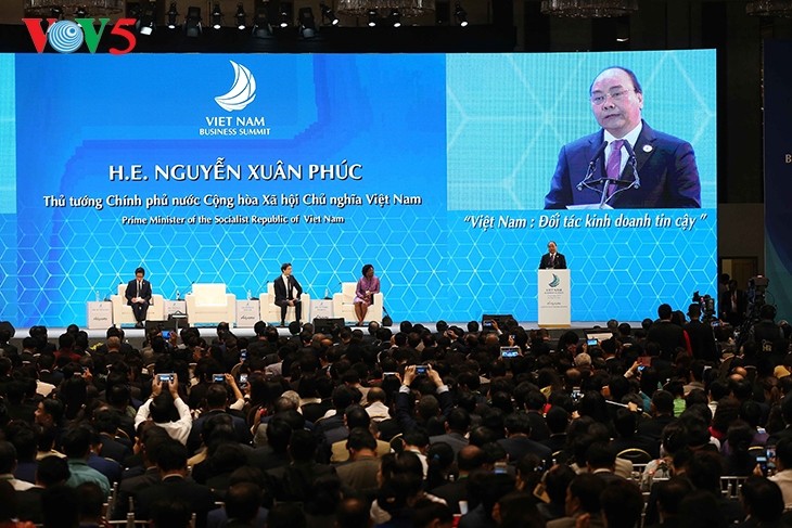 Premierminister Nguyen Xuan Phuc: Kommt nach Vietnam, um Geschäfte zu machen und erfolgreich zu sein - ảnh 1