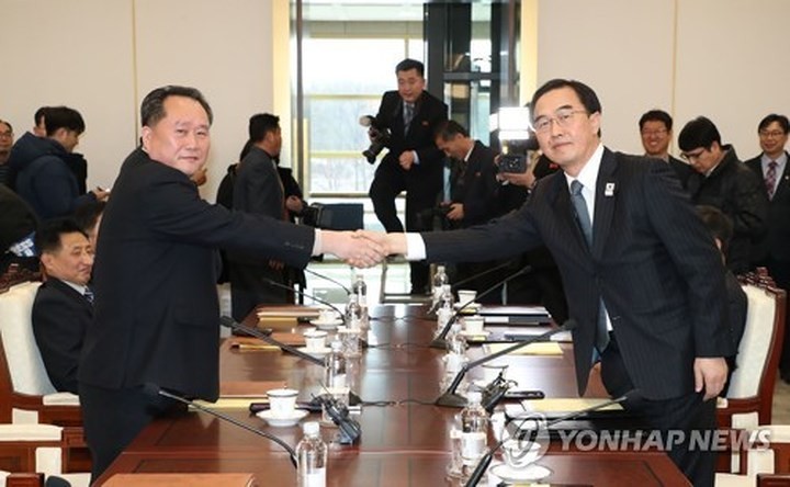 Nord- und Südkorea führen erstmals seit zwei Jahren Gespräche auf hoher Ebene  - ảnh 1