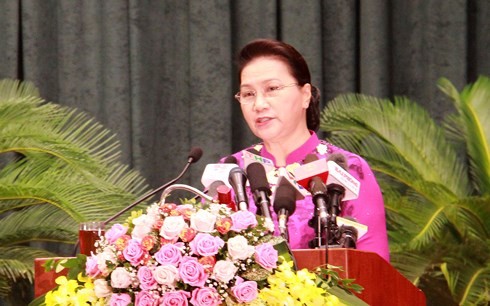 Parlamentspräsidentin Nguyen Thi Kim Ngan nimmt an Sitzung des Volksrats der Stadt Hai Phong teil - ảnh 1