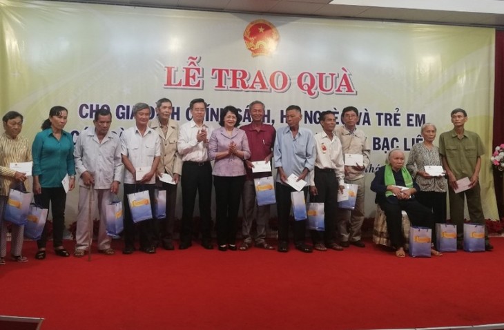 Vize-Staatspräsidentin Dang Thi Ngoc Thinh besucht Provinz Bac Lieu - ảnh 1