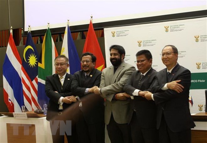Die neue Seite in der diplomatischen Beziehung zwischen ASEAN und Südafrika anzutreben - ảnh 1