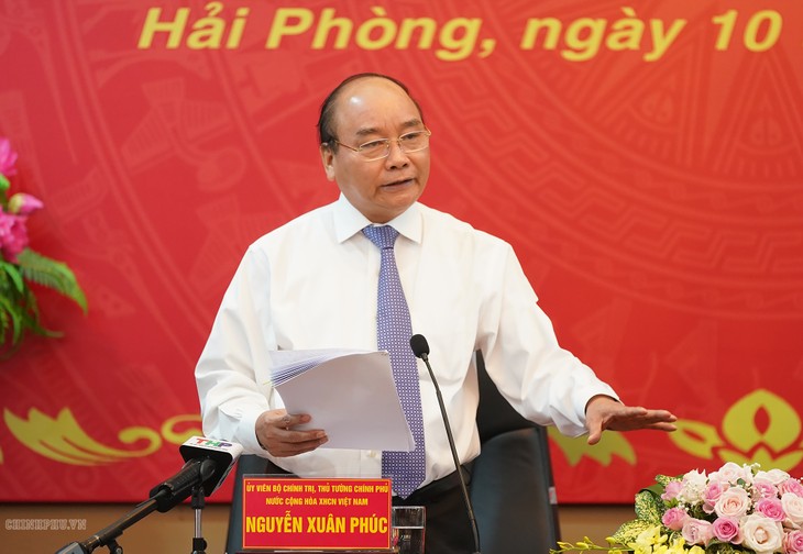 Premierminister Nguyen Xuan Phuc trifft Leiter der Stadt Hai Phong - ảnh 1