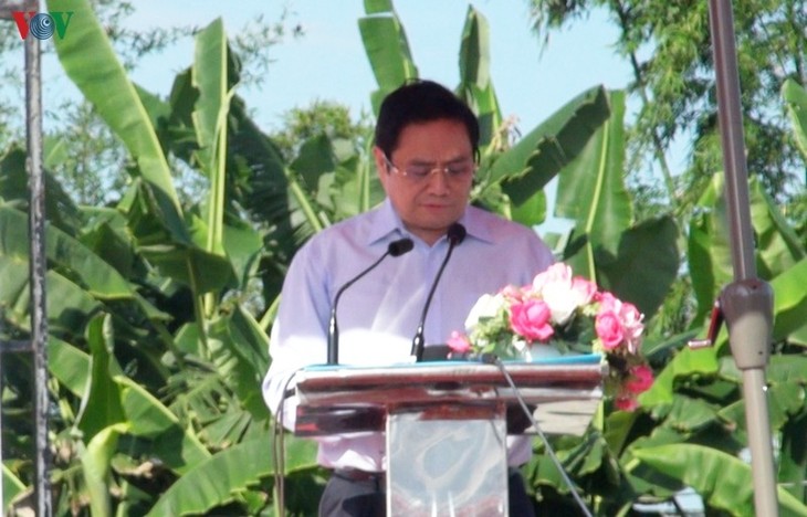Leiter der Partei und des Staates nehmen am Tag der nationalen Solidarität in der Provinz Bac Lieu teil - ảnh 1