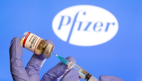 Pfizer stellt in diesem Jahr nur 50 Millionen Dosen Covid-19-Impfstoff her - ảnh 1