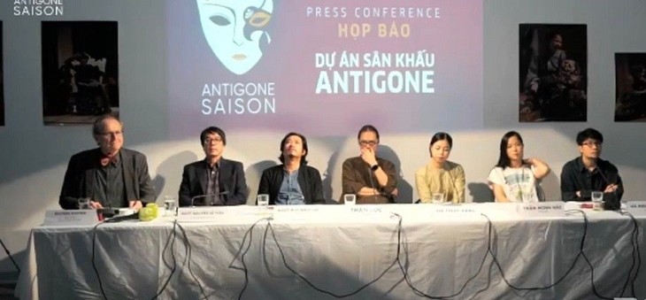 Antigone in sechs Varianten auf der vietnamesischen Bühne - ảnh 1