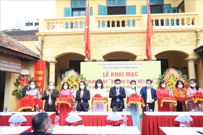 Kulturraum in der Stätte zum Andenken an Präsident Ho Chi Minh  - ảnh 1
