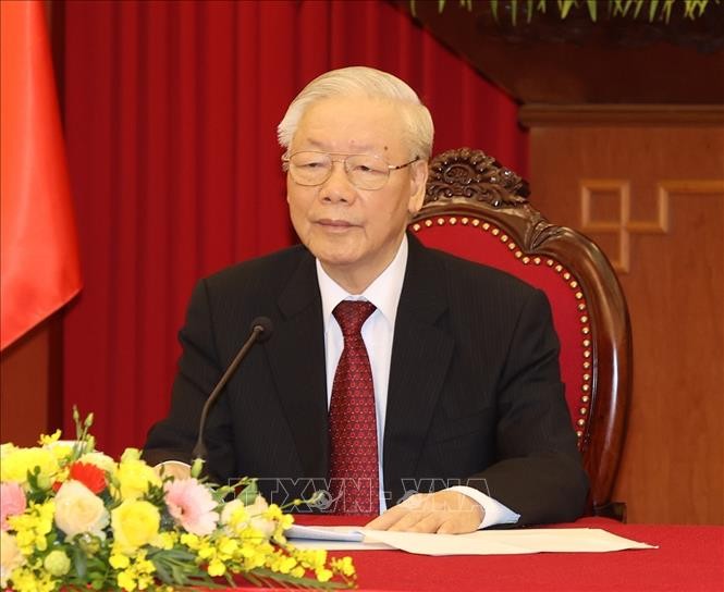 Vietnams Partei- und Staatschef beglückwünschen Laos und Kambodscha zu den Festen Bun Pi May und Chol Chnam Thmay - ảnh 1