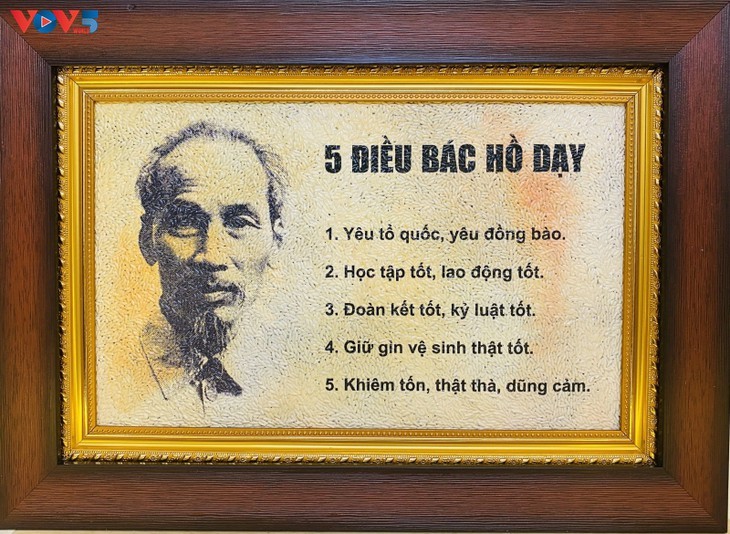 Einzigartige Sammlung von Reisgemälden über Präsident Ho Chi Minh - ảnh 10