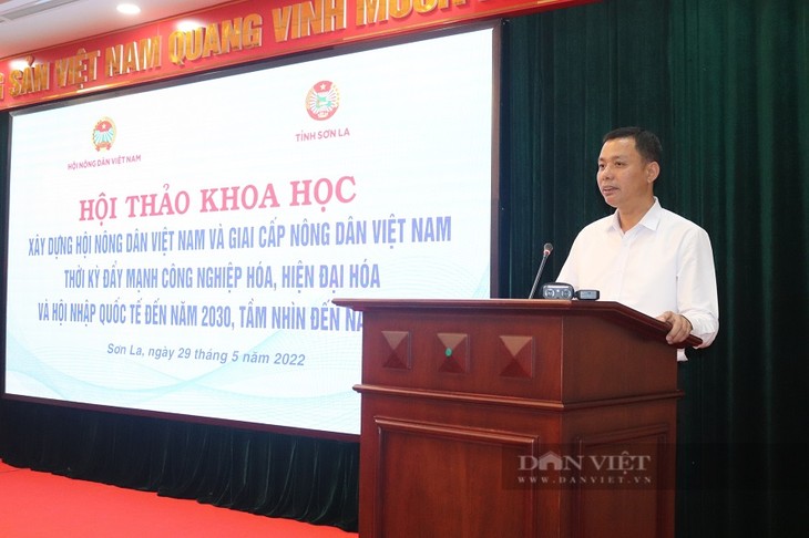 Aufbau des vietnamesischen Bauernverbands und der vietnamesischen Bauernklasse in der Zeit der Industrialisierung - ảnh 1